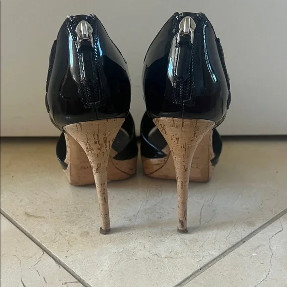 Dior Black Patent Leather Heels with Cork Accents - Picture 4 of 7